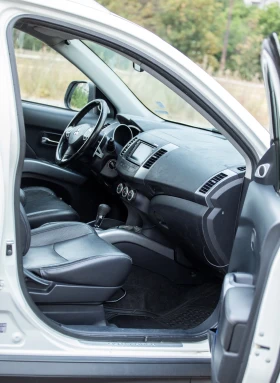 Mitsubishi Outlander 2.4 | Mobile.bg    9