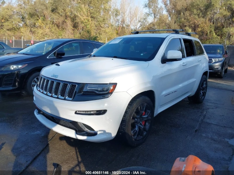 Jeep Grand cherokee SRT-8 6.4 дистроник* ZF8* обдух* keyless* пано* , снимка 2 - Автомобили и джипове - 47994984