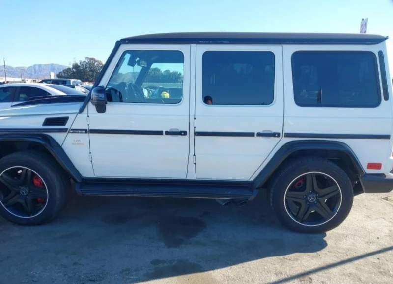 Mercedes-Benz G 63 AMG G63 4MATIC, снимка 7 - Автомобили и джипове - 48713375