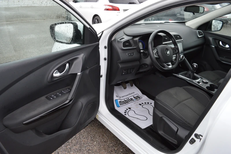 Renault Kadjar 1.5dci-EURO6, снимка 9 - Автомобили и джипове - 49335592