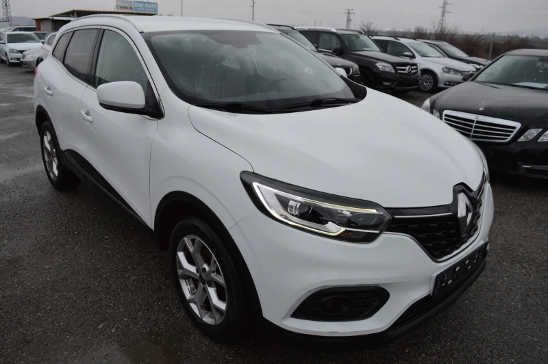 Renault Kadjar 1.5dci-EURO6, снимка 3 - Автомобили и джипове - 49335592