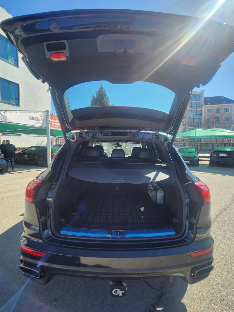 Porsche Cayenne PLATINUM EDITION , снимка 16 - Автомобили и джипове - 49450273