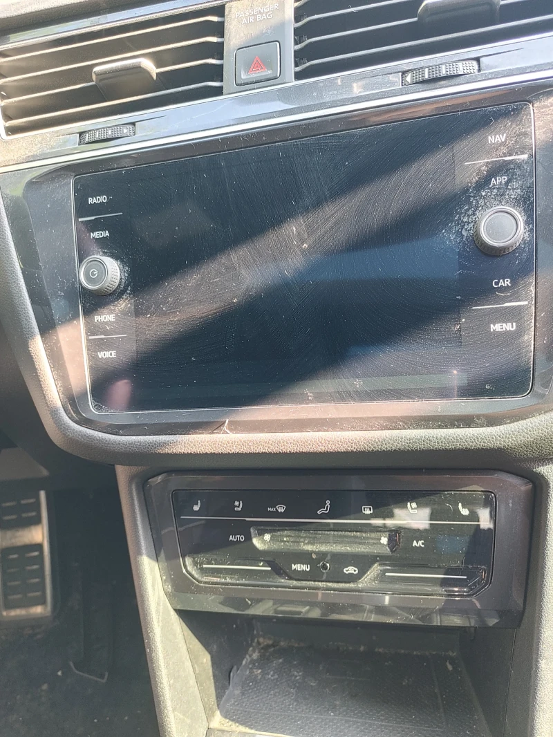 VW Tiguan Allspace R-Line 2.0 TSI, снимка 5 - Автомобили и джипове - 52270382