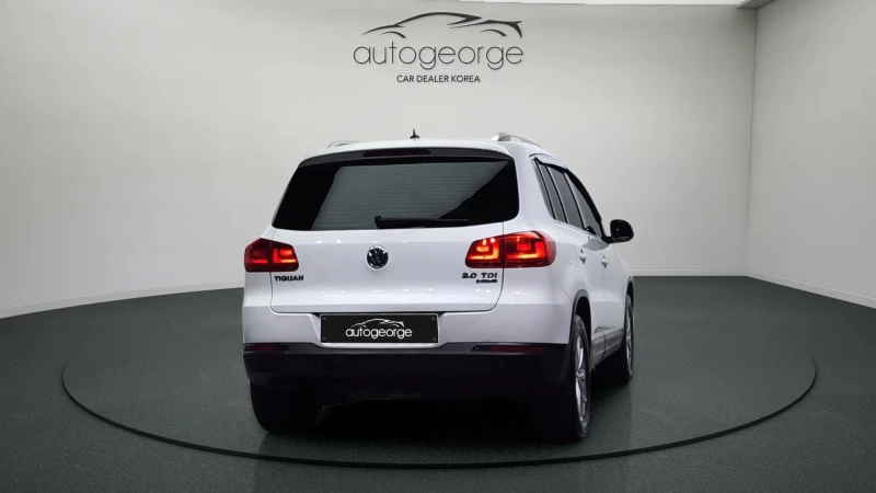 VW Tiguan 2.0TDI COMFORT autogeorge.com, снимка 4 - Автомобили и джипове - 51937220