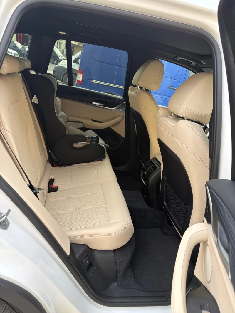 BMW X3 30i* Xdrive* 360* Head Up, снимка 8 - Автомобили и джипове - 52483699