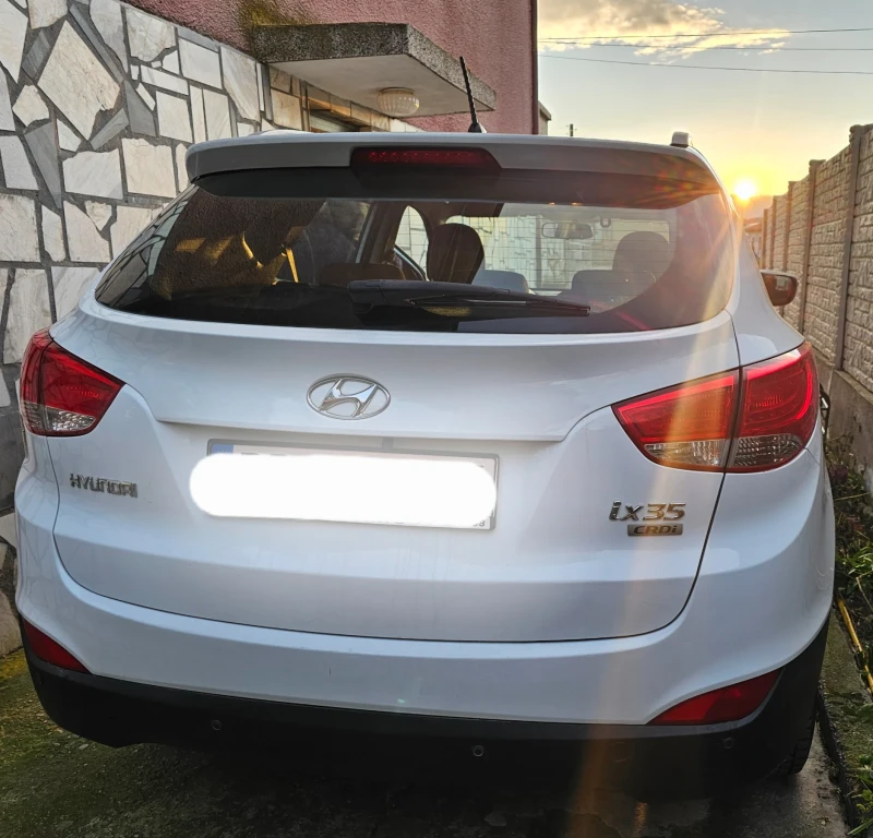 Hyundai IX35, снимка 3 - Автомобили и джипове - 52957342