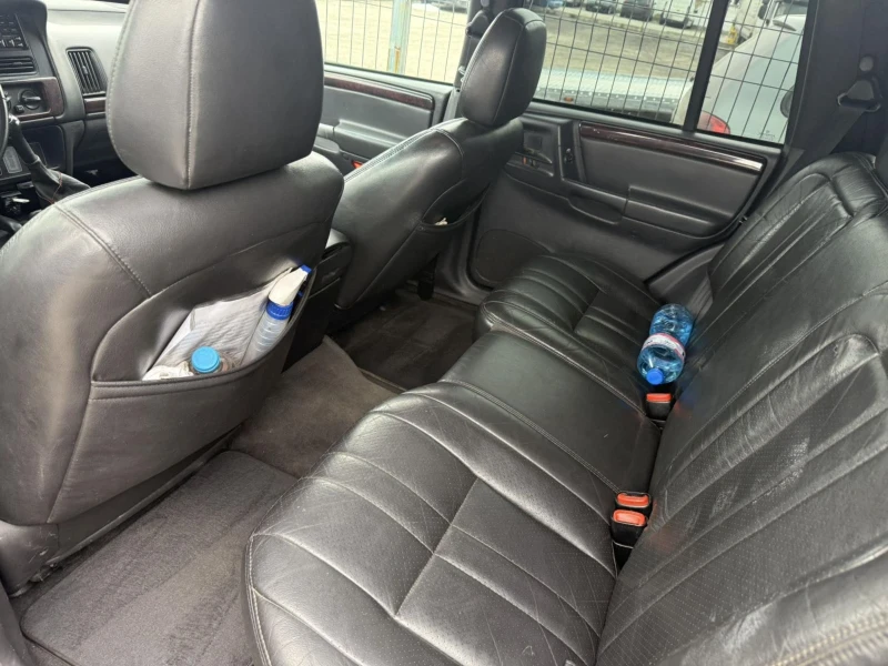 Jeep Grand cherokee, снимка 5 - Автомобили и джипове - 53565330