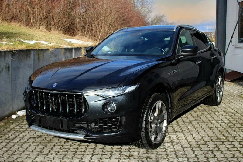 Maserati Levante на части , снимка 1 - Автомобили и джипове - 38046969