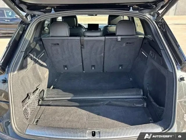 Audi Q5 QUATTRO * Technik * ПАНОРАМА * CARFAX , снимка 15 - Автомобили и джипове - 53439007