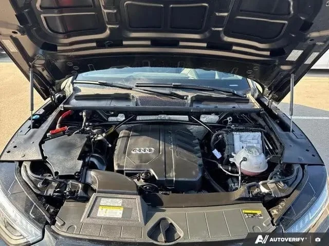 Audi Q5 QUATTRO * Technik * ПАНОРАМА * CARFAX , снимка 13 - Автомобили и джипове - 53439007