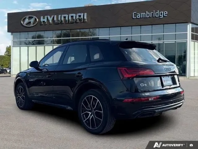 Audi Q5 QUATTRO * Technik * ПАНОРАМА * CARFAX , снимка 3 - Автомобили и джипове - 53439007