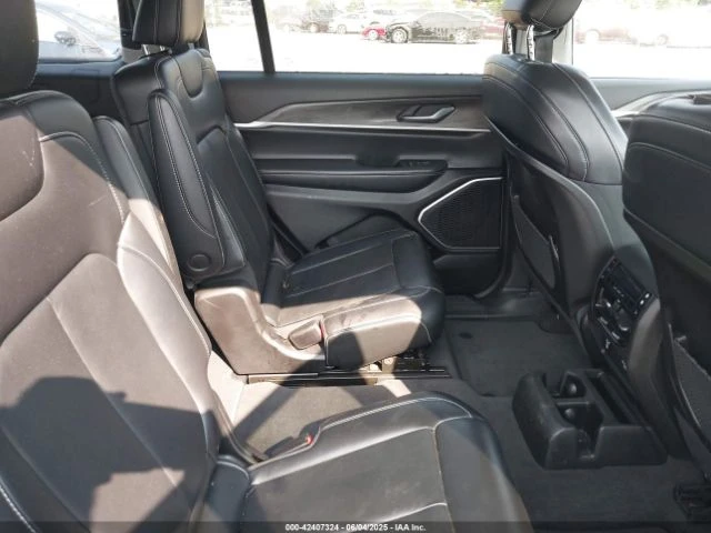 Jeep Grand cherokee L LIMITED 4X4 - изображение 8