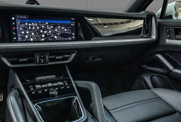 Porsche Cayenne S E-Hybrid = Sport Package = Гаранция, снимка 10 - Автомобили и джипове - 56294929