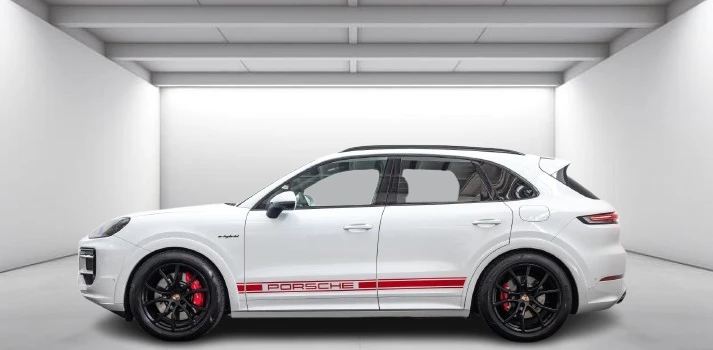 Porsche Cayenne S E-Hybrid = Sport Package = Гаранция, снимка 3 - Автомобили и джипове - 56294929