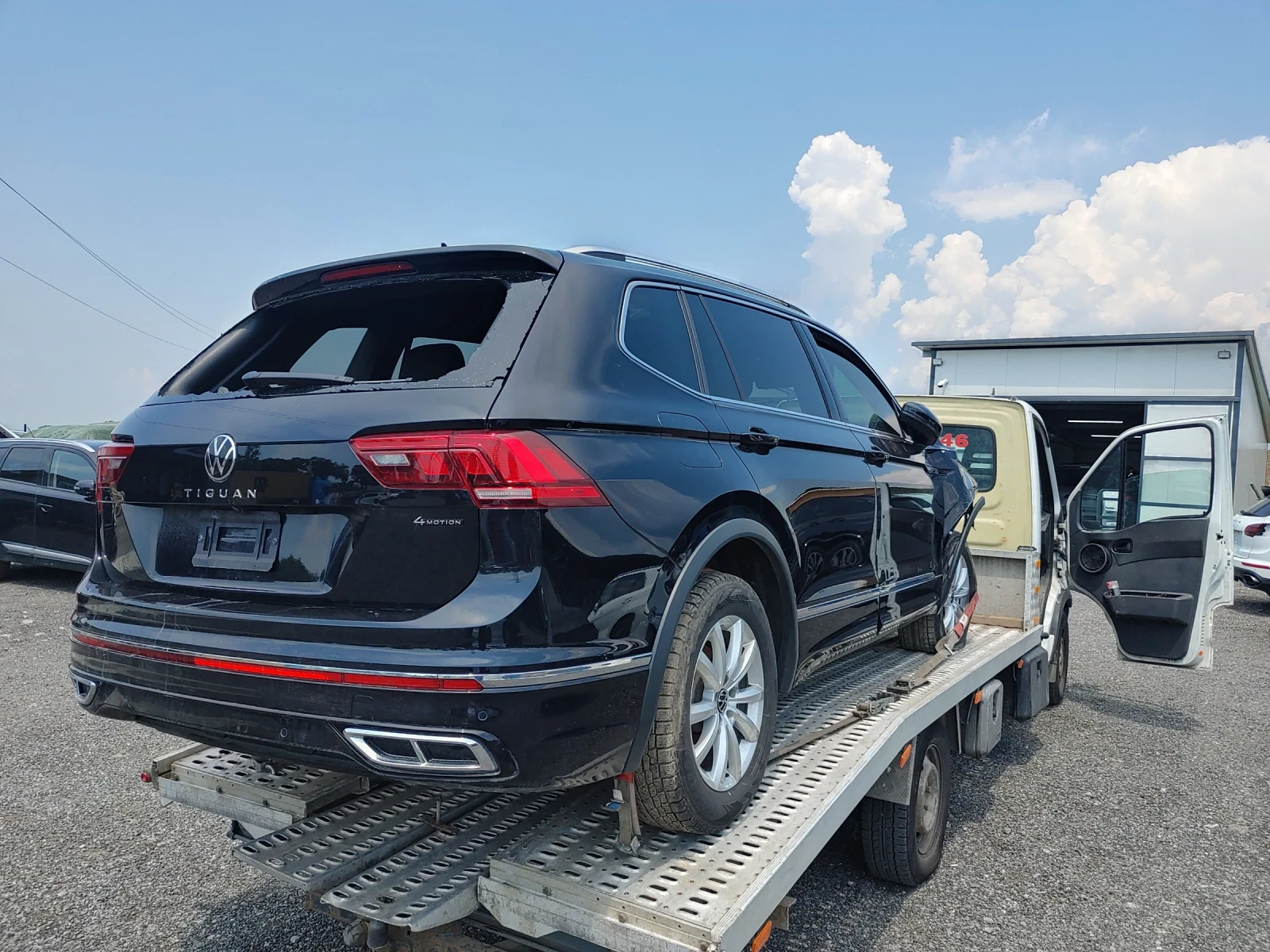 VW Tiguan Allspace R-Line 2.0 TSI, снимка 1