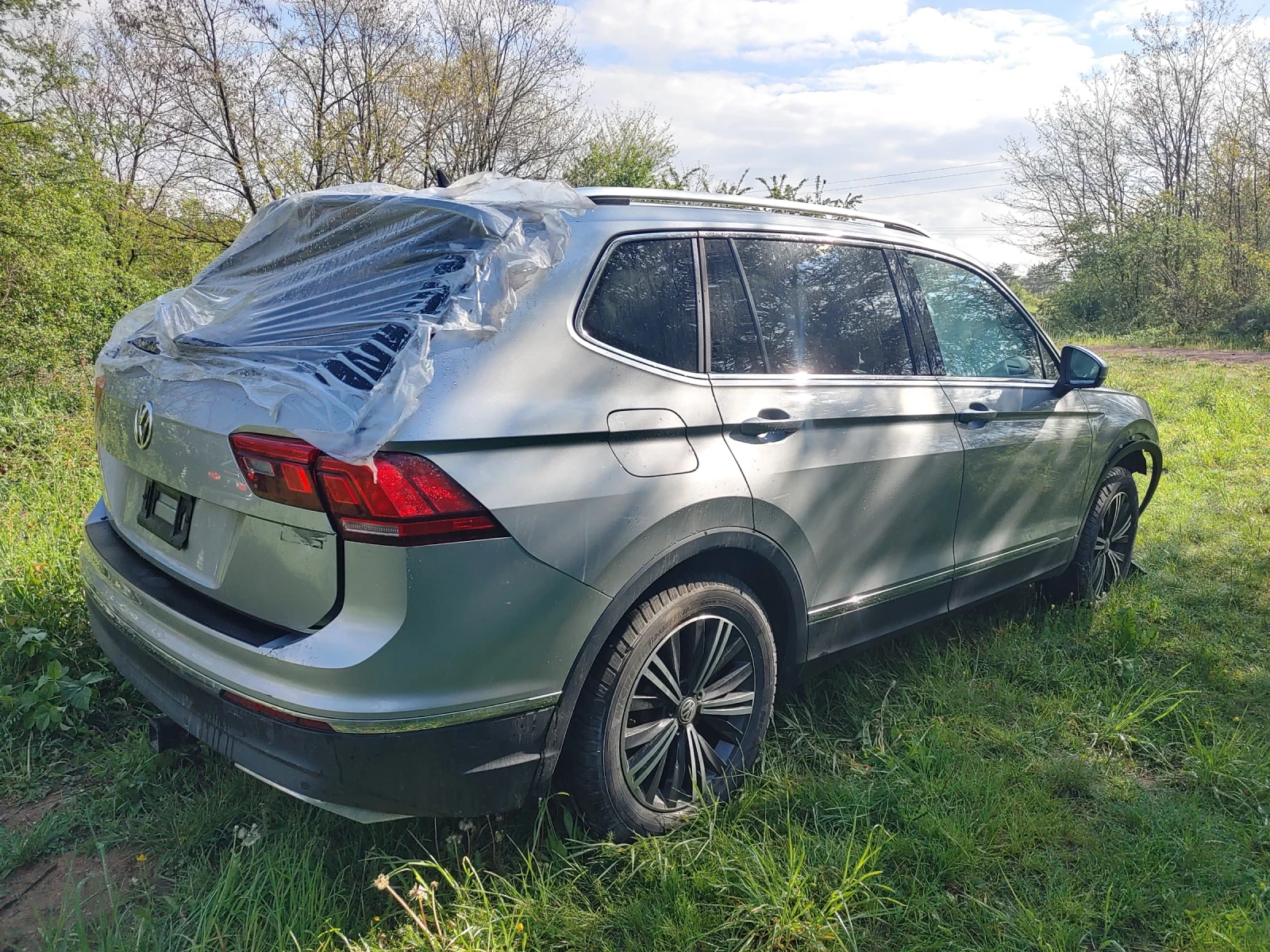 VW Tiguan Allspace R-Line 2.0 TSI - изображение 10