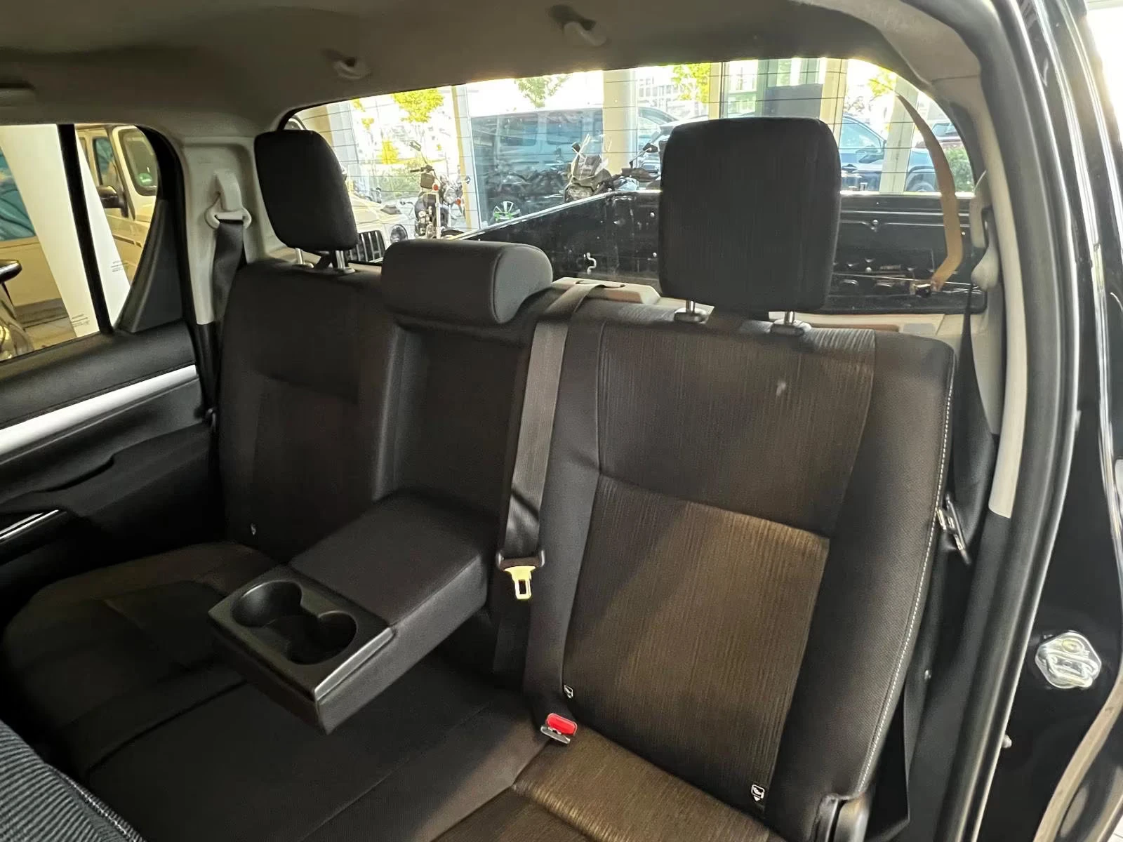 Toyota Hilux !/DOUBLE-CAB/150HP/KLESS/L.ASSIST/LED/431fpr | Mobile.bg   15