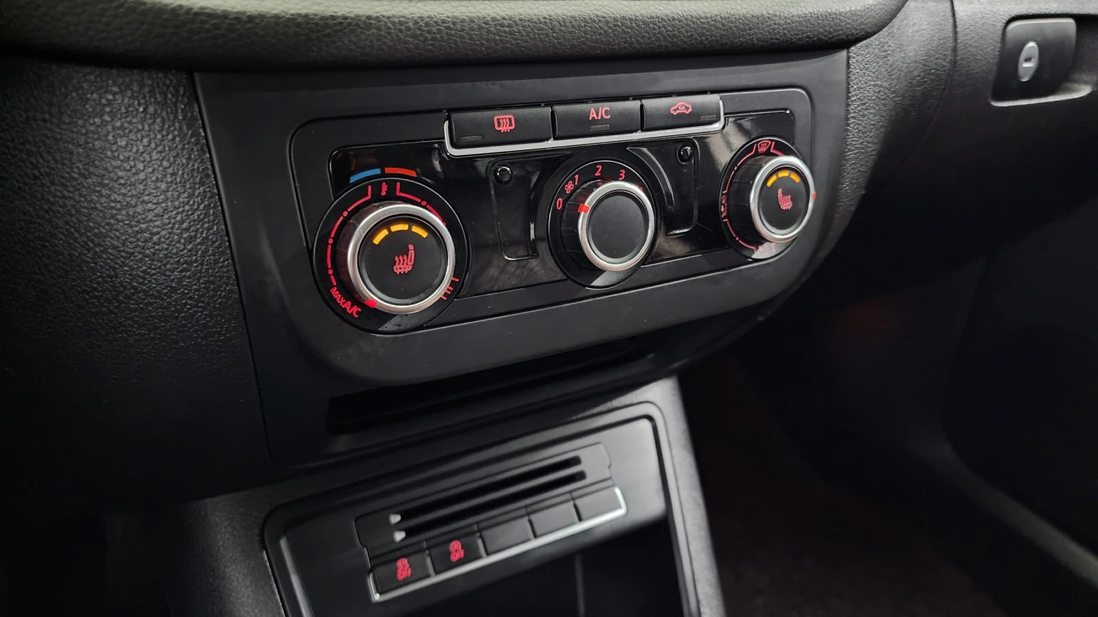 VW Tiguan 2.0TDI COMFORT | Mobile.bg   17