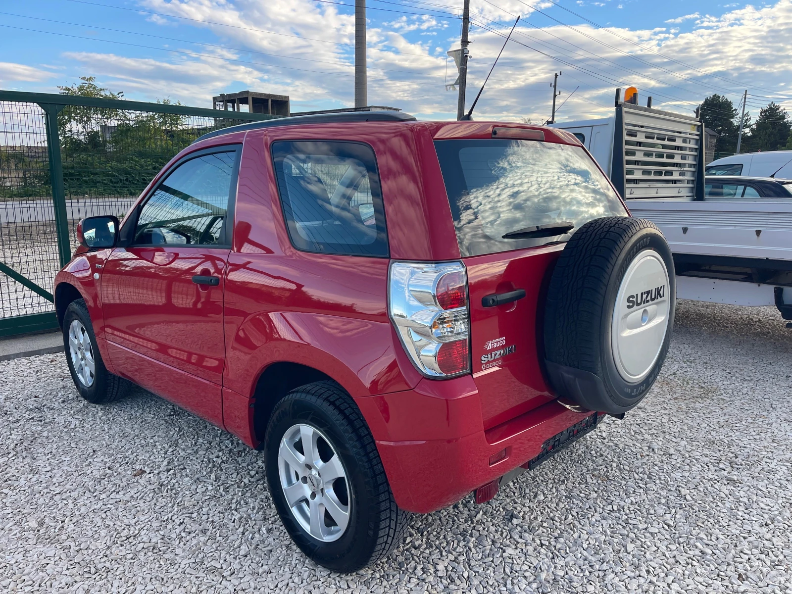 Suzuki Grand vitara 1.6i 4x4 климатроник - изображение 3