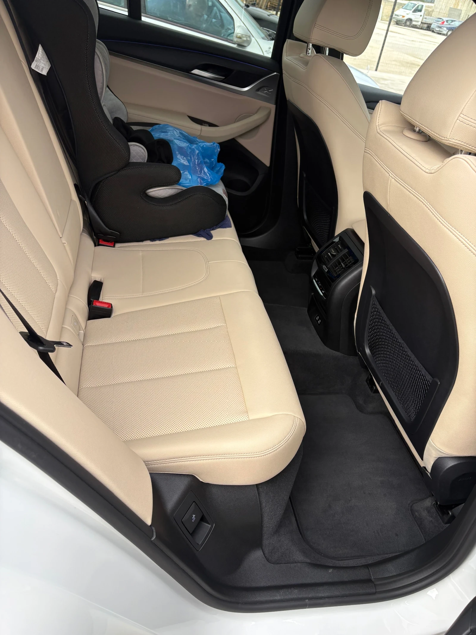 BMW X3 30i* Xdrive* 360* Head Up, снимка 13 - Автомобили и джипове - 52483699