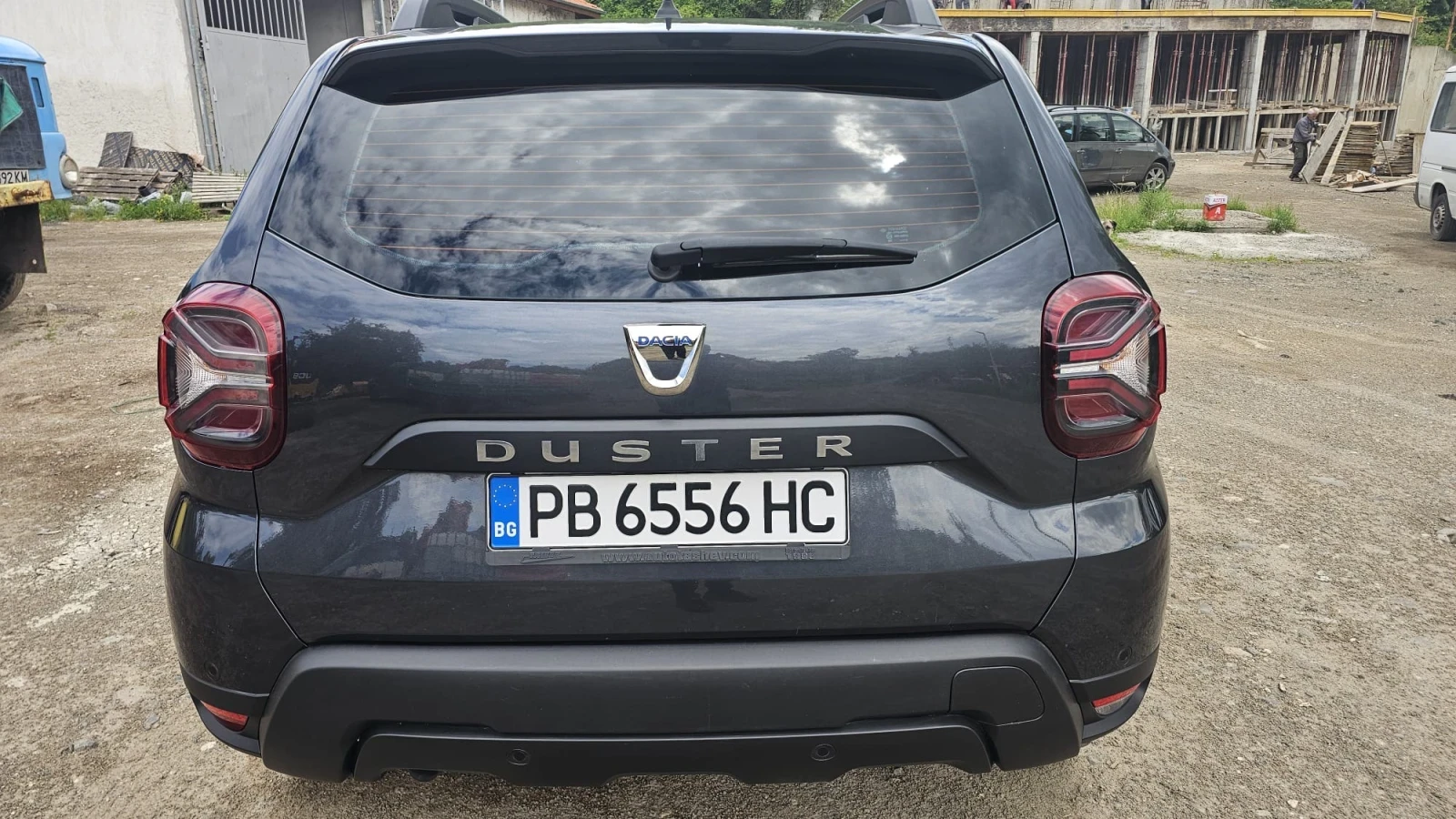 Dacia Duster 4x4 - изображение 2