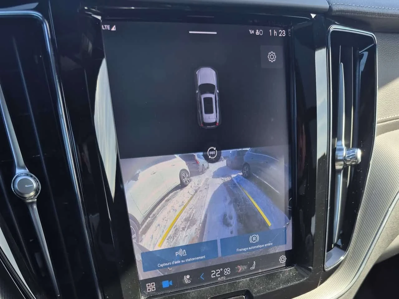 Volvo XC60 Recharge T8 Ultimate * Head-Up * 360  * KEYLESS *  | Mobile.bg � ����������� 11