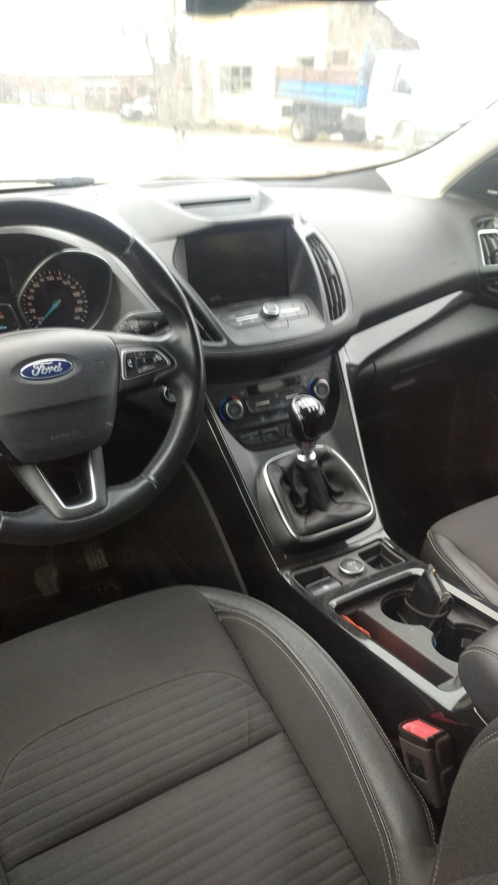 Ford Kuga  - изображение 6