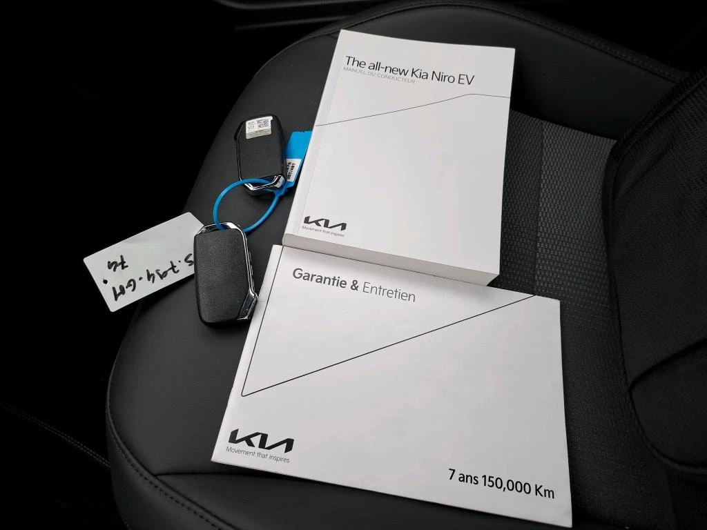 Kia Niro Design, снимка 12 - Автомобили и джипове - 54064144