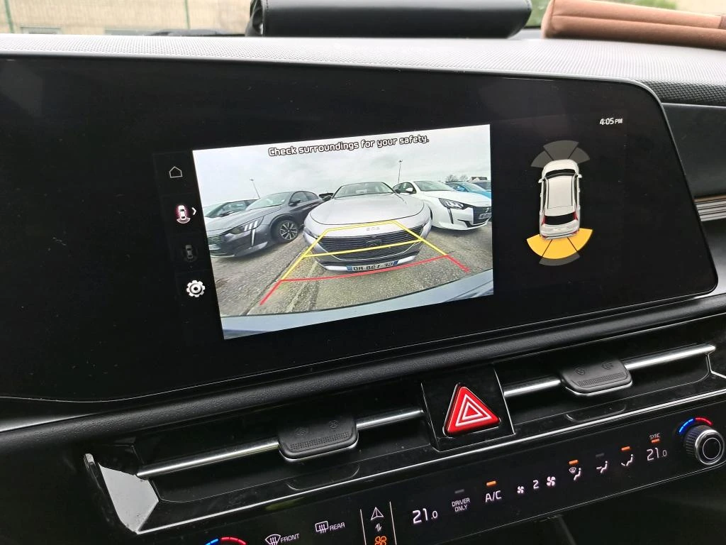 Kia Niro Design, снимка 8 - Автомобили и джипове - 54064144