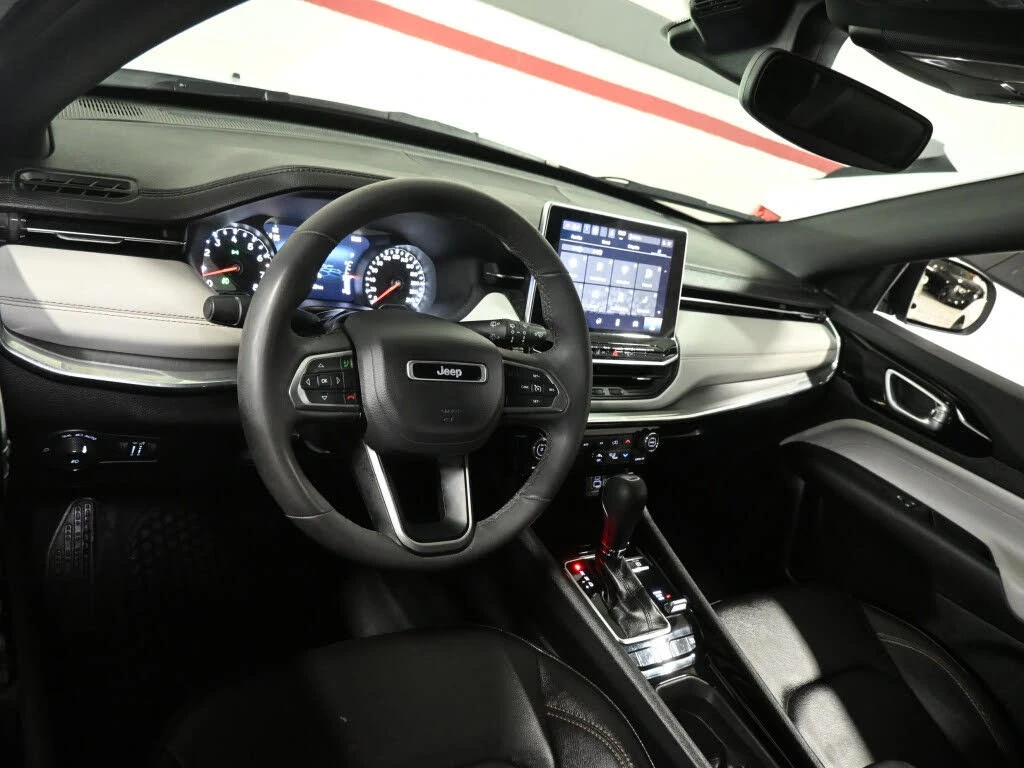 Jeep Compass * АвтоКредит * (ЦЕНА ДО БГ), снимка 11 - Автомобили и джипове - 54080528