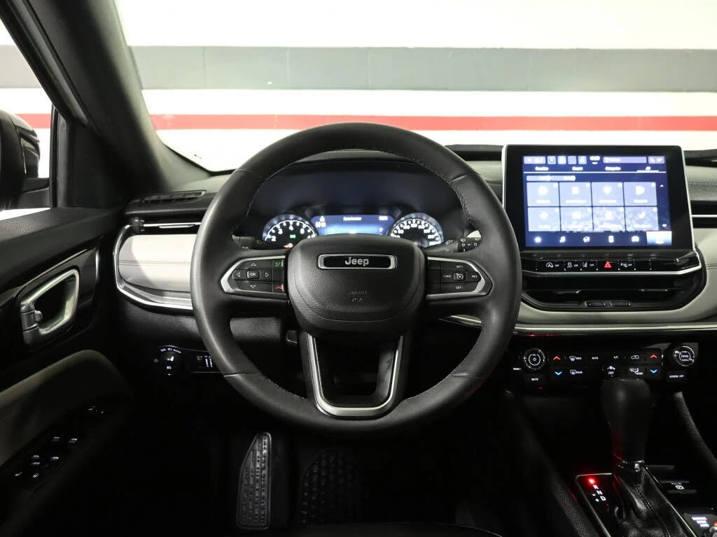 Jeep Compass * АвтоКредит * (ЦЕНА ДО БГ), снимка 12 - Автомобили и джипове - 54080528