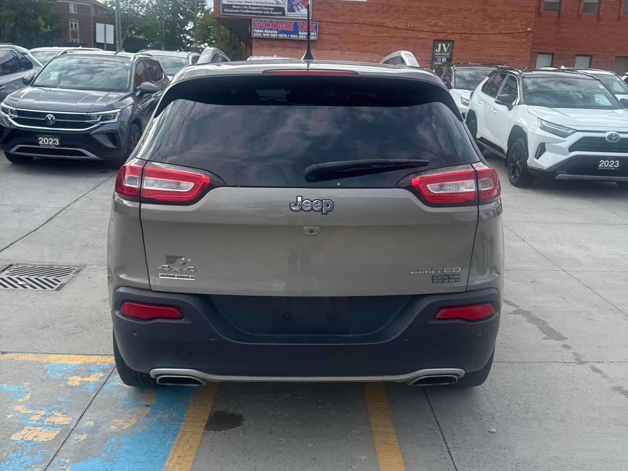 Jeep Cherokee * Limited * АВТОКРЕДИТ БЕЗ ПЪРВОНАЧАЛНА ВНОСКА* , снимка 4 - Автомобили и джипове - 54903517