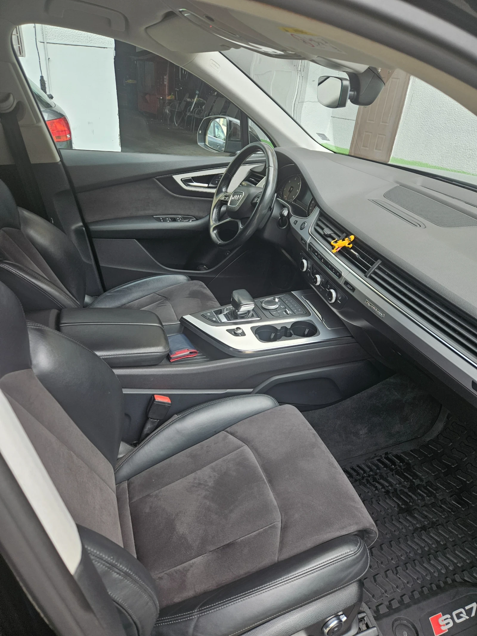 Audi Q7, снимка 8 - Автомобили и джипове - 54999526