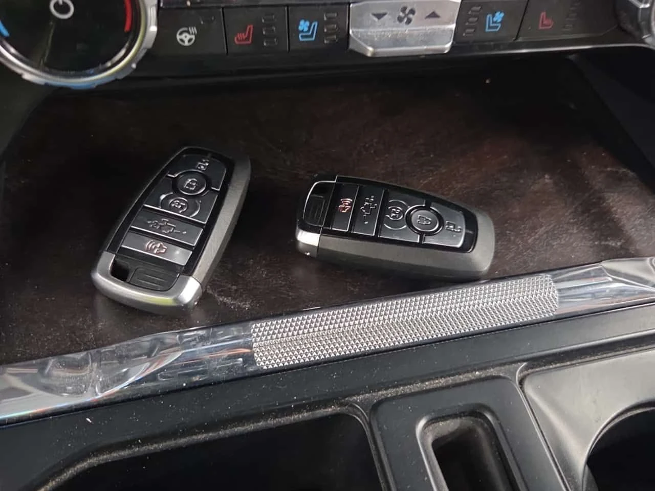 Ford F150 KING RANCH| ОБДУХВАНЕ| ПАМЕТ| ПАНОРАМА| 2 КЛЮЧА| , снимка 17 - Автомобили и джипове - 55295798