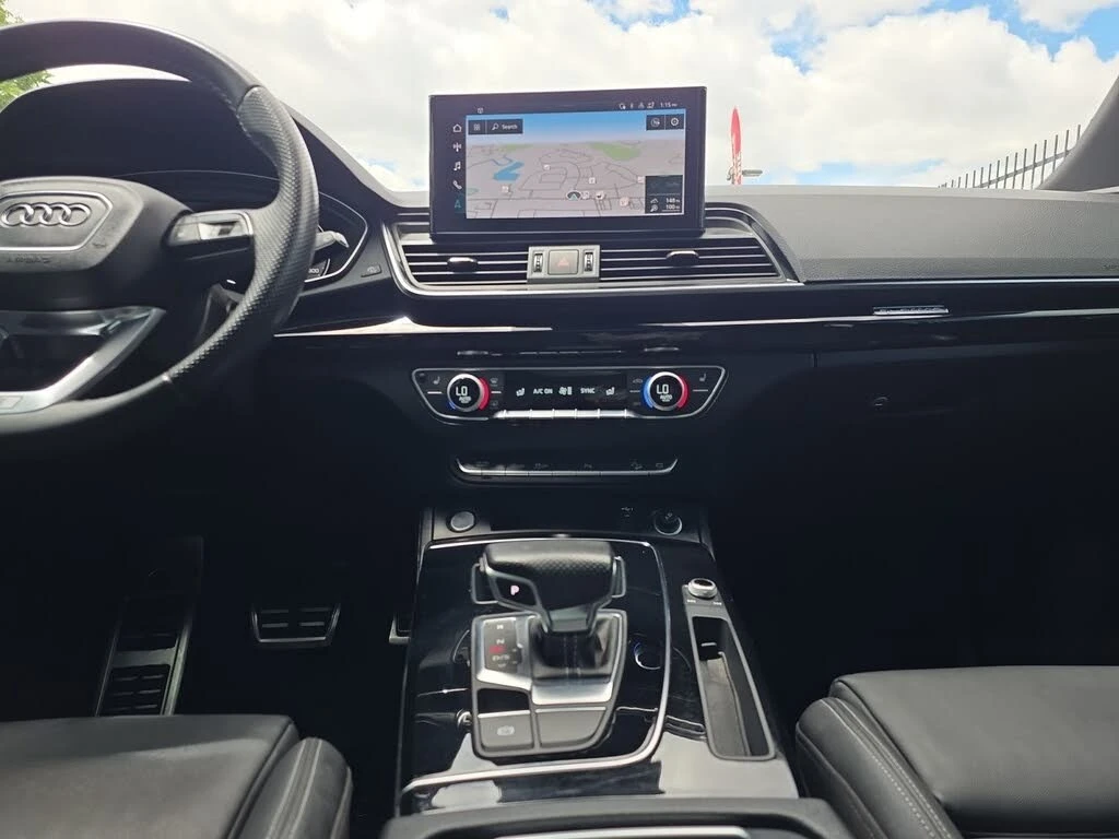 Audi Q5 Premium S-Line* АвтоКредит * (Цена до БГ), снимка 8 - Автомобили и джипове - 55561694