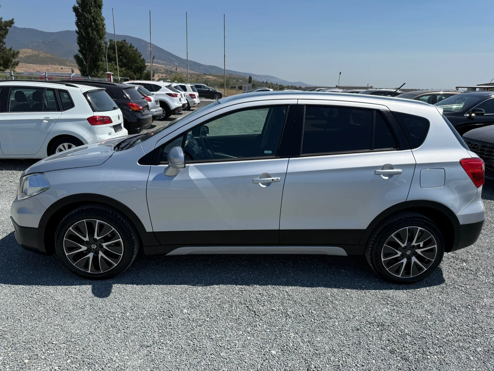 Suzuki SX4 S-Cross (KATO ����)^(4x4) | Mobile.bg � ����������� 10