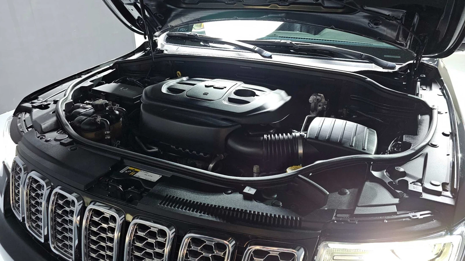 Jeep Grand cherokee OVERLAND ������� ���� 72000��. ����� | Mobile.bg � ����������� 11