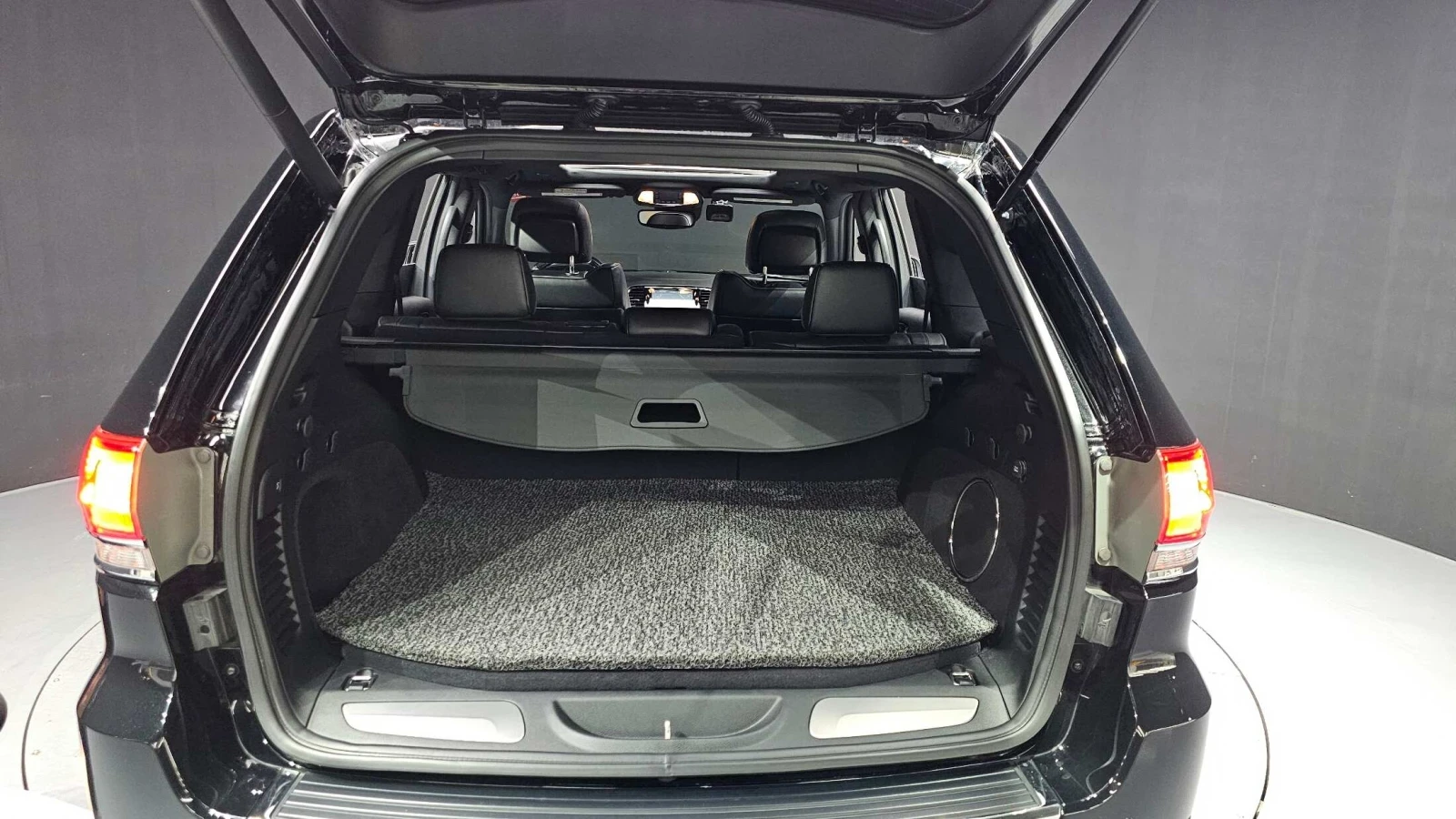 Jeep Grand cherokee OVERLAND ������� ���� 72000��. ����� | Mobile.bg � ����������� 10