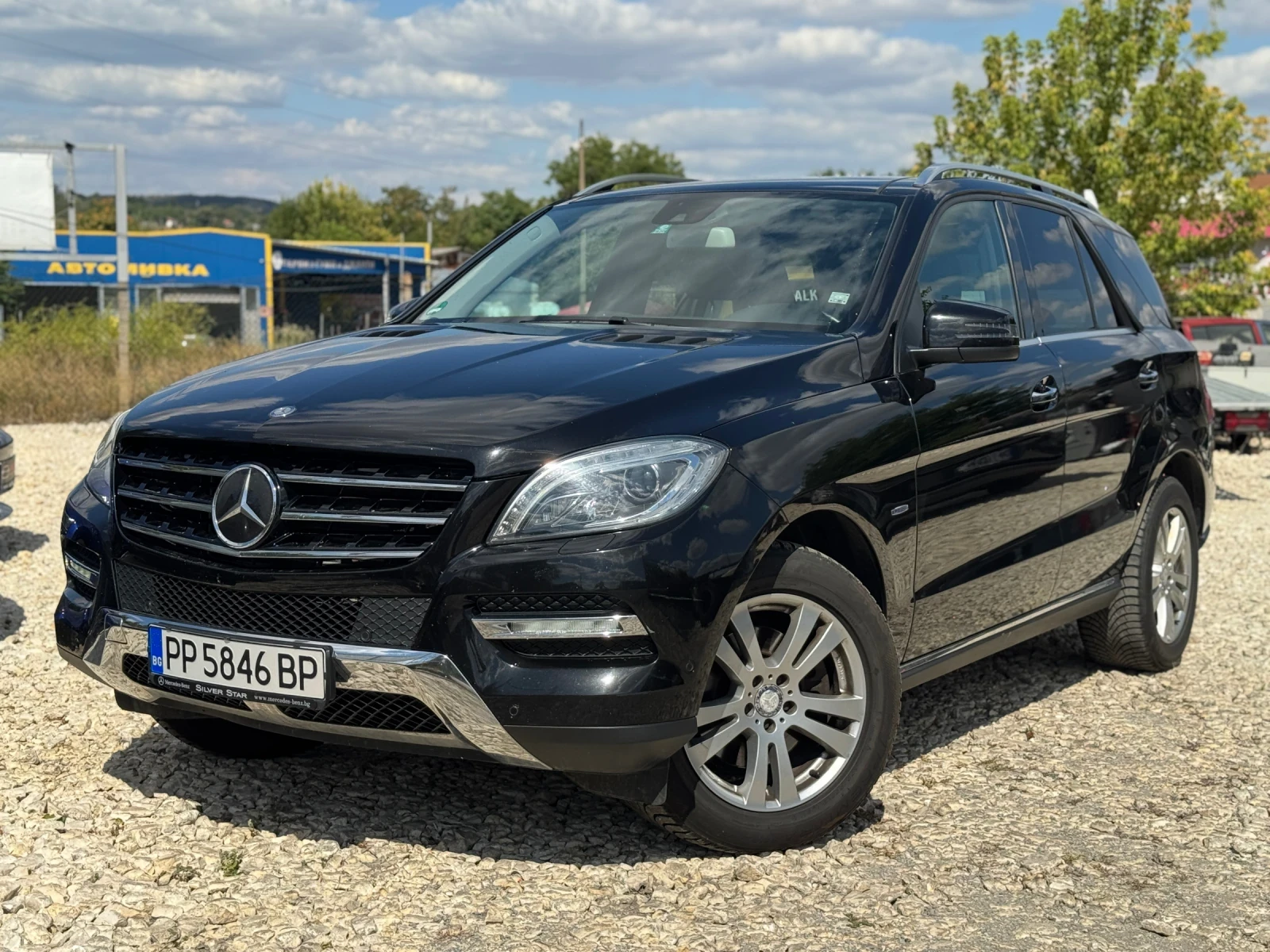 Mercedes-Benz ML 320 CDi пълна сервизна история, снимка 3 - Автомобили и джипове - 55667429