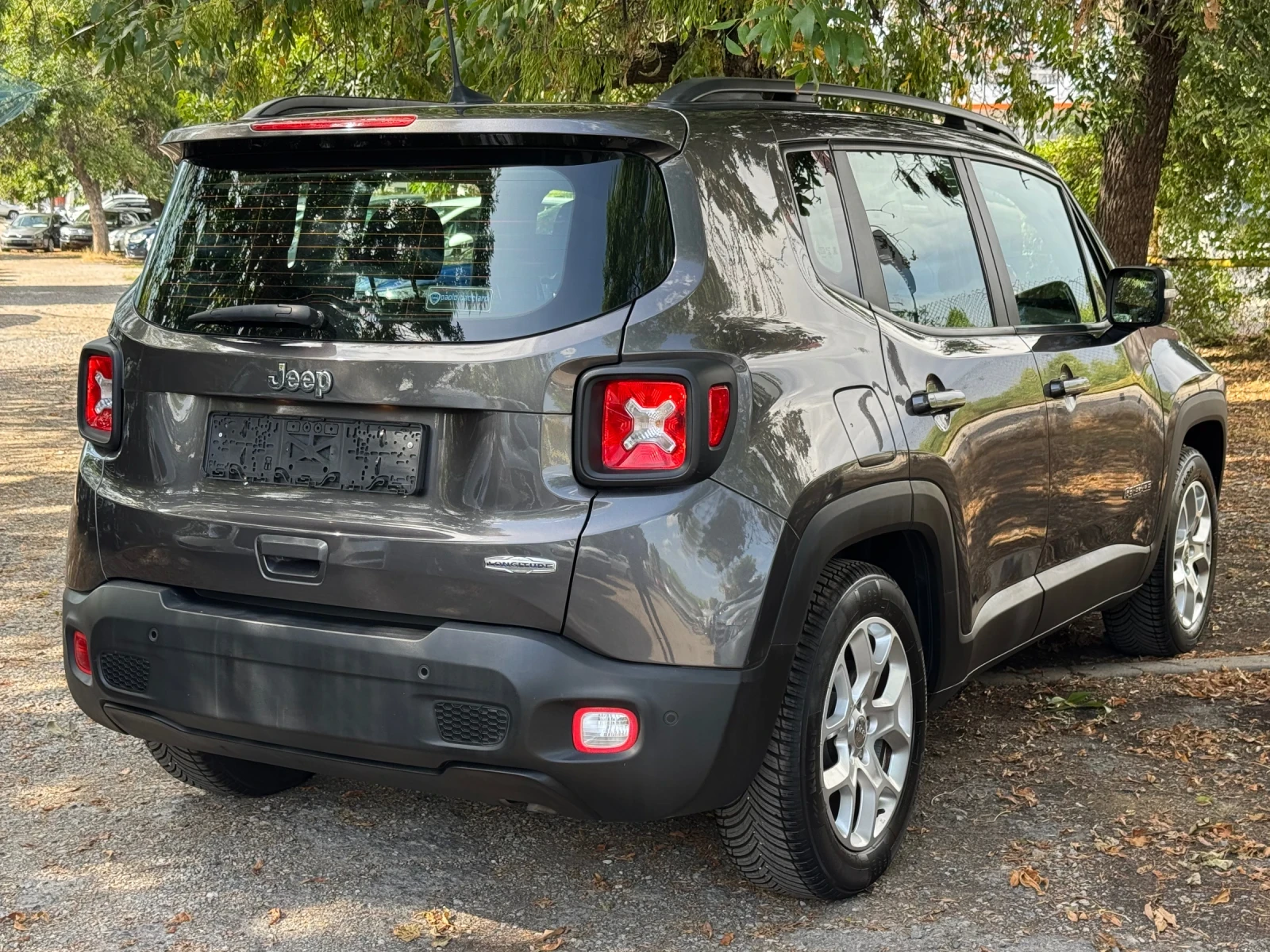 Jeep Renegade Нов Джип ! Фабрична Газ, снимка 8 - Автомобили и джипове - 55879075