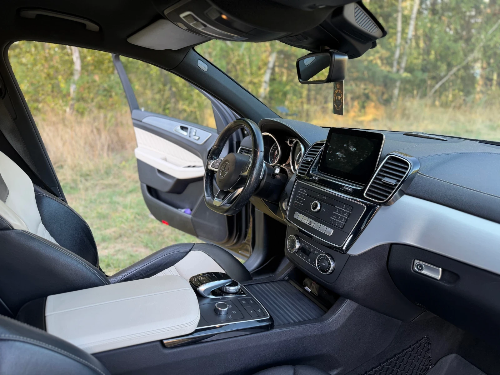 Mercedes-Benz GLE Coupe 350d AMG Line, снимка 9 - Автомобили и джипове - 55981091