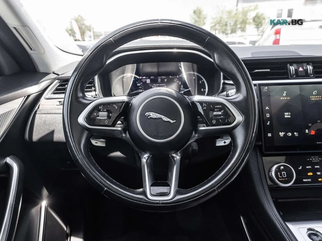 Jaguar F-PACE ACC * 360 * Pano * ���������� * (���� �� ��) | Mobile.bg � ����������� 6