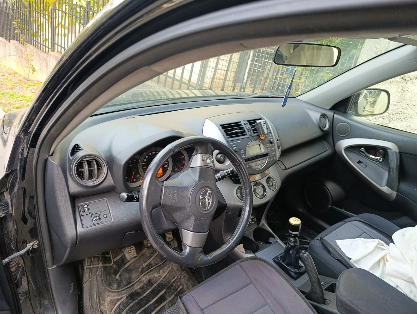 Toyota Rav4, снимка 5 - Автомобили и джипове - 56649671