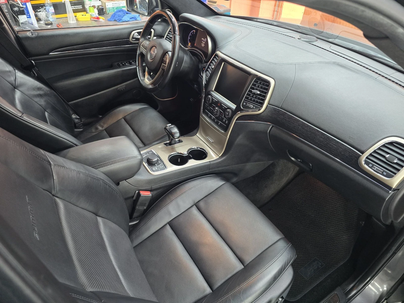 Jeep Grand cherokee  Summit 3.0 CRD V6 | FULL EXTRAS | , снимка 11 - Автомобили и джипове - 56656426
