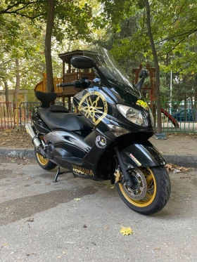  Yamaha T-max