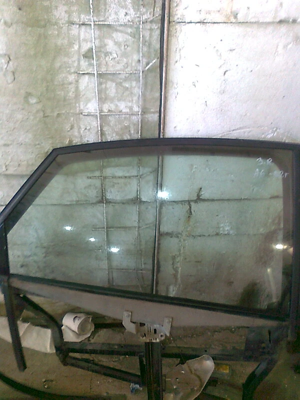 стъкло задно дясно за Ауди А6