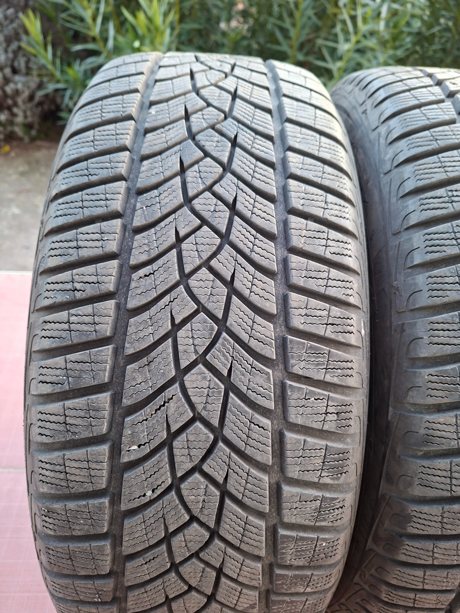 ���� 225/50R18 | Mobile.bg � ����������� 5
