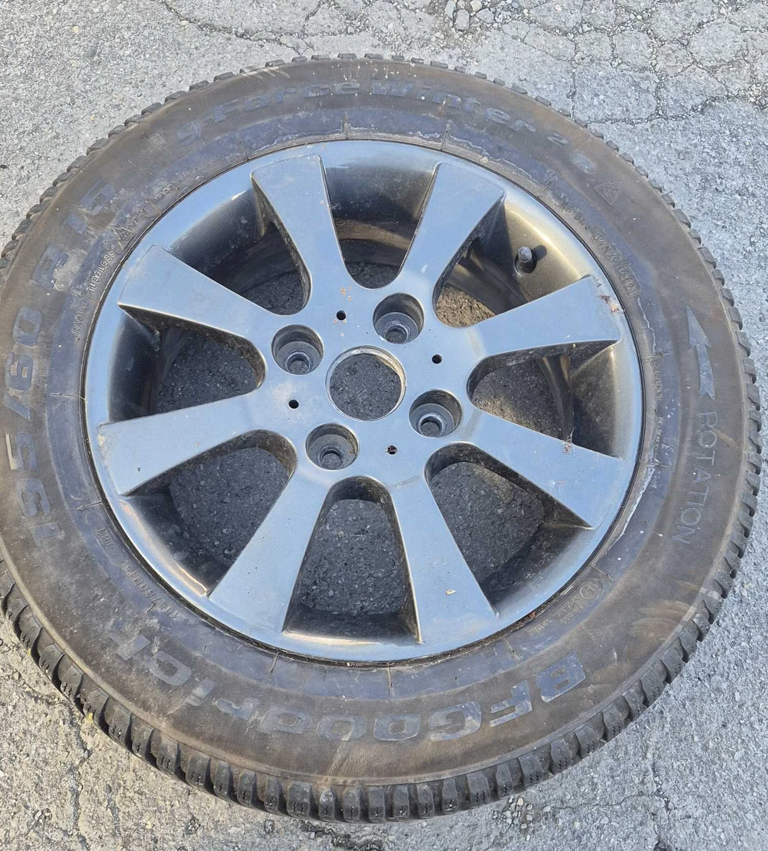 Гуми с джанти BF Goodrich 195/60R15, снимка 4 - Гуми и джанти - 56313364