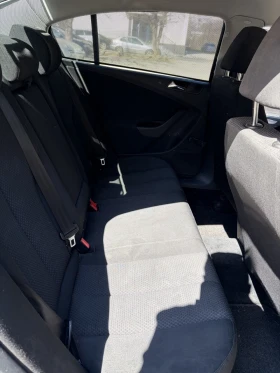 VW Passat 2.0 TDI 140 DSG (BKP), снимка 10