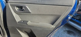 Toyota Auris, снимка 12